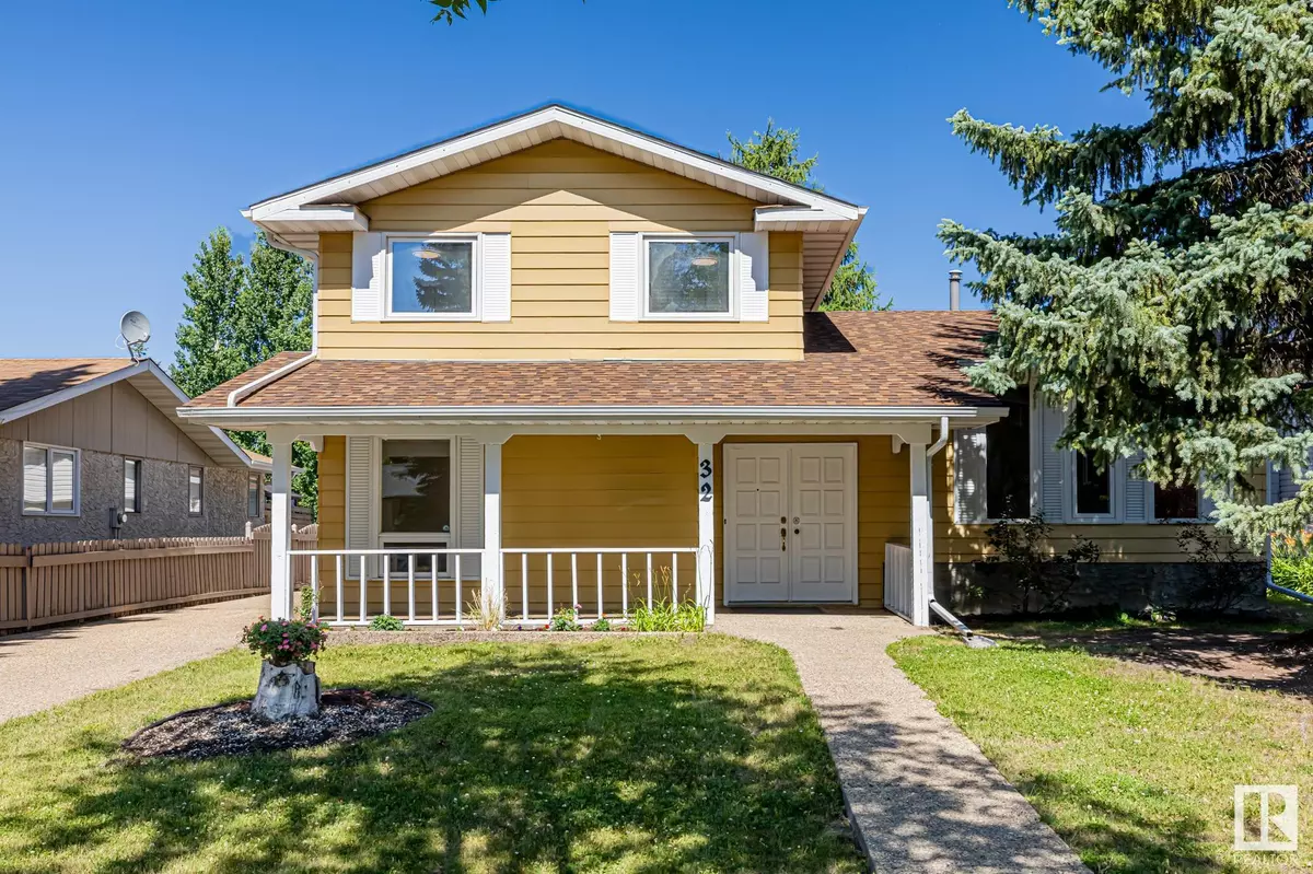 St. Albert, AB T8N 2W7,32 BUTTERFIELD CR