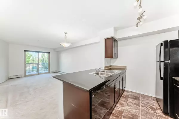 Edmonton, AB T5Y 3N4,#222 274 MCCONACHIE DR NW