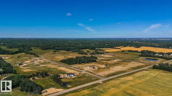 Rural Parkland County, AB T7X 3S4,#14 54102 Range Road 274