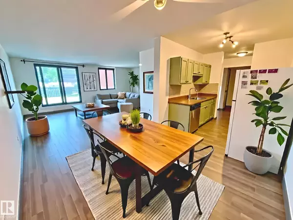 Edmonton, AB T5J 3M5,#409 10145 109 st NW