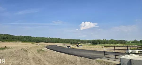 Rural Parkland County, AB T7X 3S4,#12 54102 Range Road 274