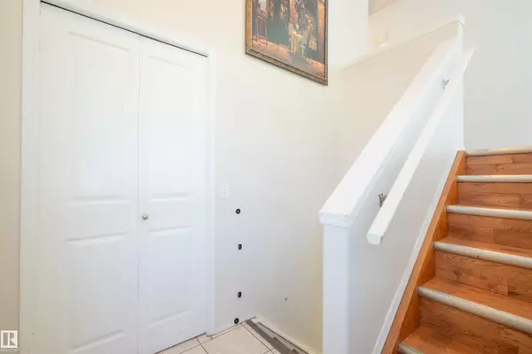 Edmonton, AB T5L 5B8,13028 139st NW