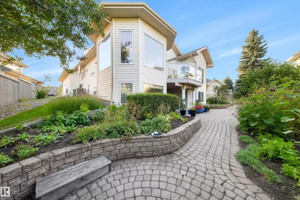 St. Albert, AB T8N 6Z3,201 Erin Ridge DR