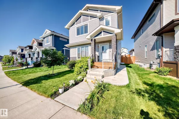 2716 11 ST NW NW, Edmonton, AB T6T 0X9