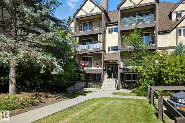 St. Albert, AB T8N 3V4,9043 TUDOR GL
