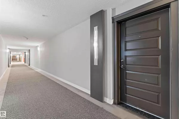 Edmonton, AB T6W 2K4,#329 5151 WINDERMERE BV SW