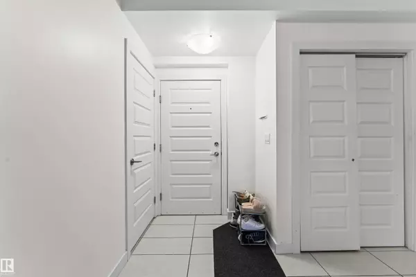 Edmonton, AB T6W 2K4,#329 5151 WINDERMERE BV SW