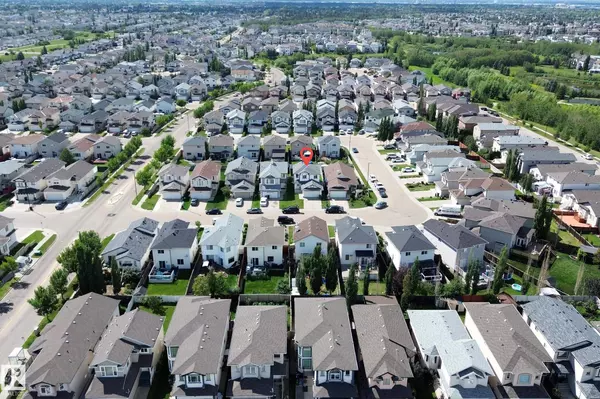 Edmonton, AB T6T 0L5,3320 20 ST NW NW