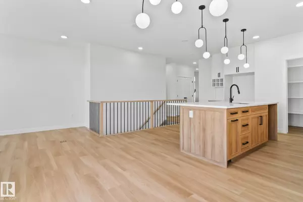 Edmonton, AB T5S 0E1,3138 Magpie Wy NW NW