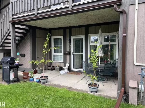 Edmonton, AB T6M 1B4,5730 172 ST NW
