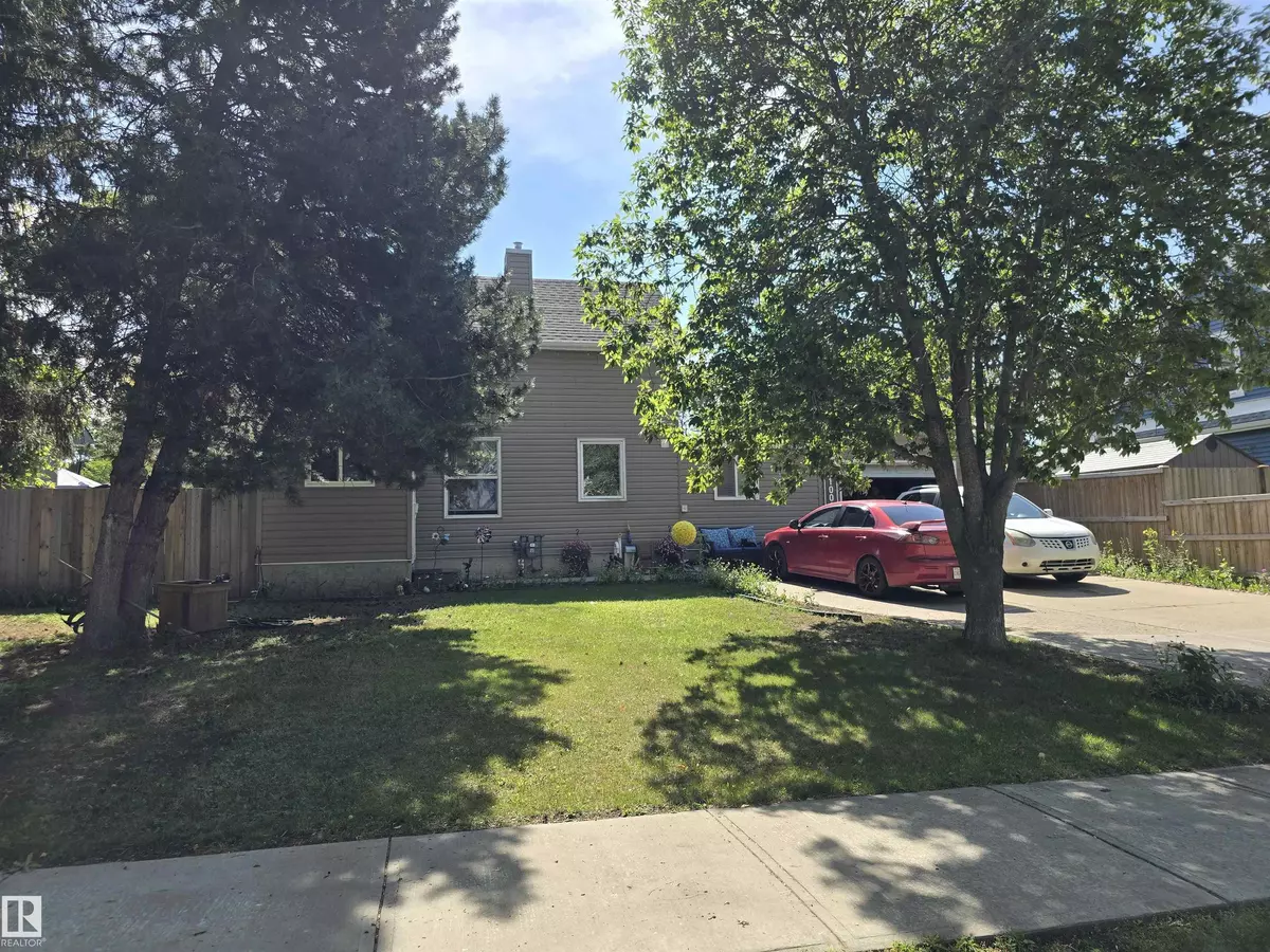 Fort Saskatchewan, AB T8L 1R3,10013 97 AV