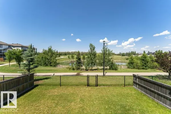 Edmonton, AB T6W 2N9,7085 ARMOUR BN SW