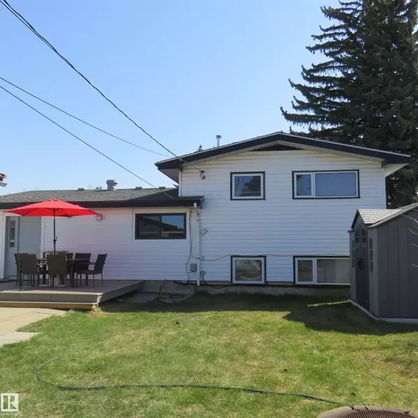 Edmonton, AB T5E 3Y1,12904 95 ST NW