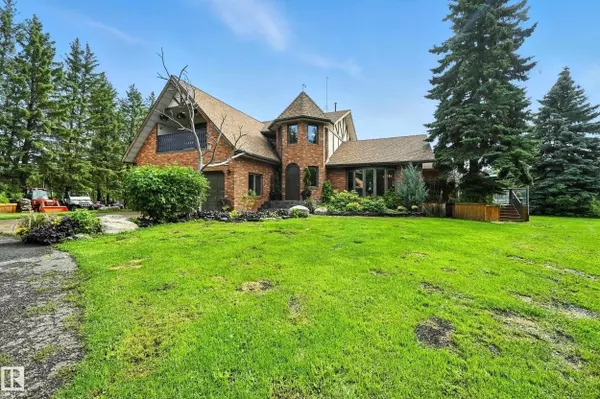 Edmonton, AB T6Y 0H9,16815 41 AV SW