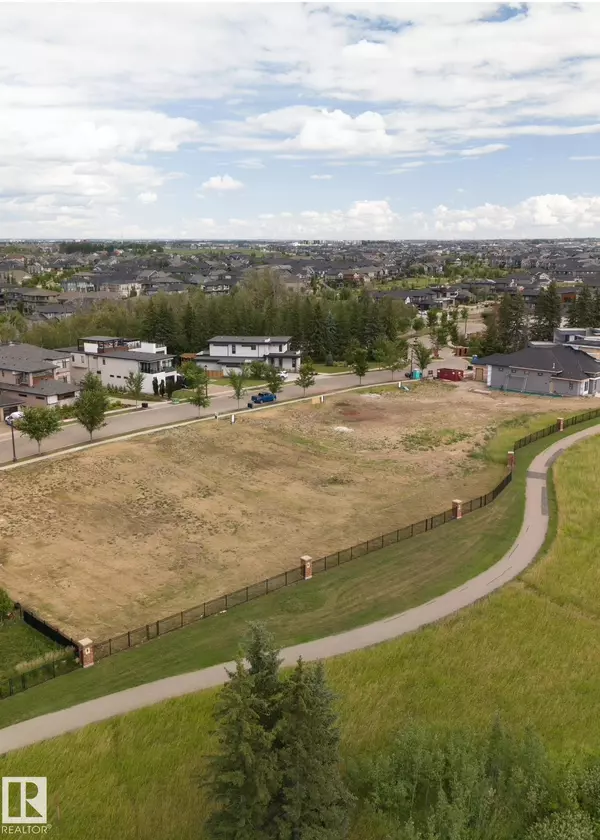 Edmonton, AB T6W 3S4,#18 3466 KESWICK BV SW