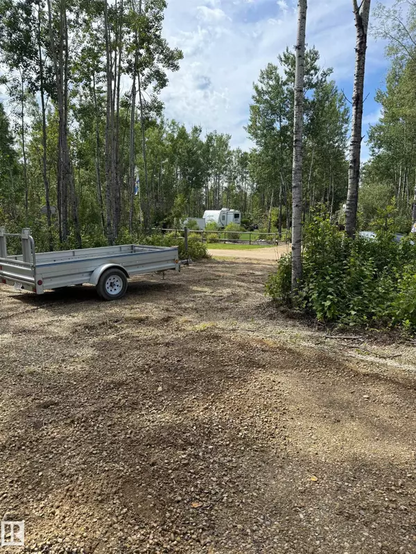 Rural Lac Ste. Anne County, AB T0E 0L0,81 TWP RD 550