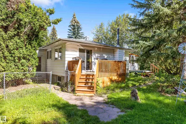 Rural Parkland County, AB T7Z 2V9,1700 LAKESIDE DR