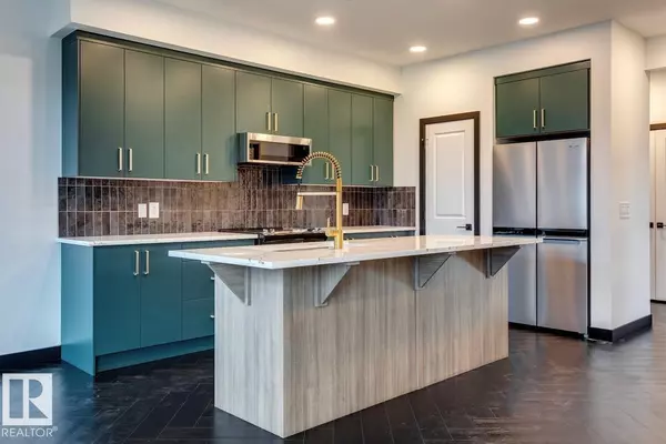 Edmonton, AB T5S 0W4,2134 Crossbill LN NW