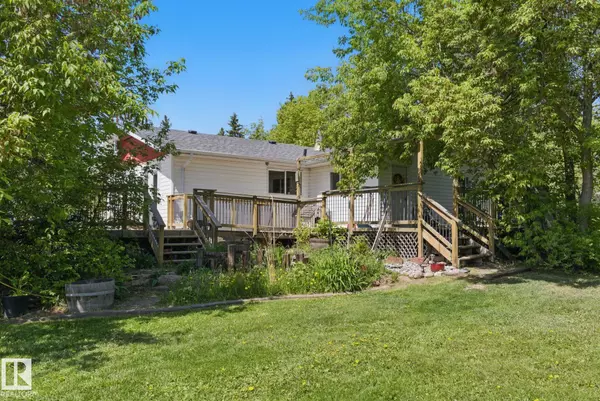 Rural Barrhead County, AB T7N 1N3,60027 RR 40