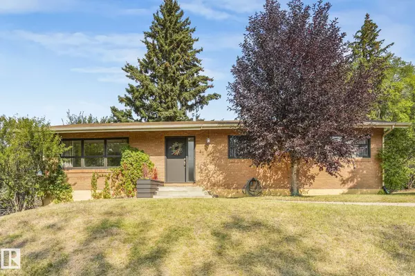 St. Albert, AB T8N 0C1,41 Balmoral DR