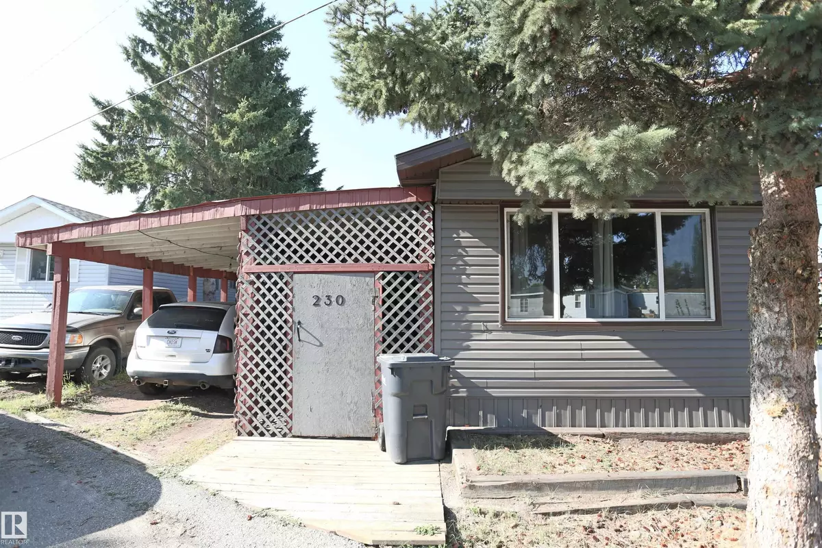 Spruce Grove, AB T7X 3L2,230 305 Calahoo RD