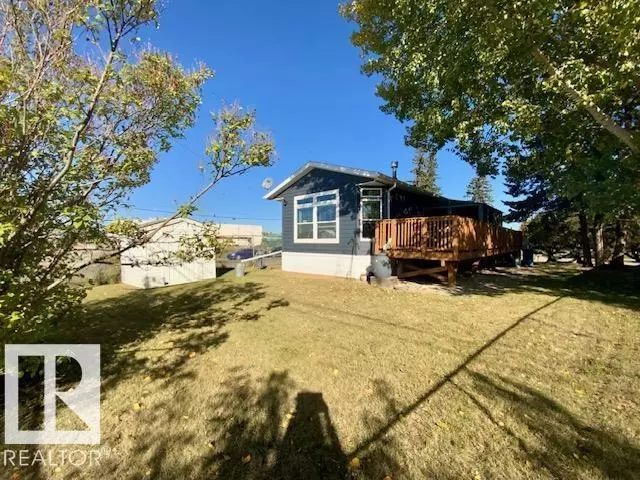 #61 4204 47 ST, Wetaskiwin, AB T9A 2H5