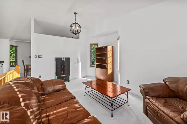 St. Albert, AB T8N 4B5,#4 15 POIRIER AV