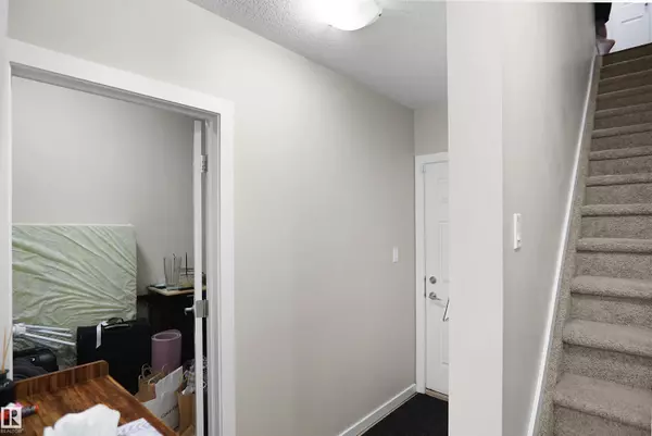Edmonton, AB T5Z 0M4,#39 9515 160 AV NW