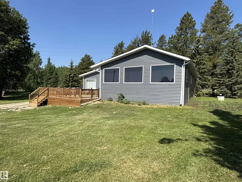 6209 HWY 633, Rural Lac Ste. Anne County, AB T0E 0L0