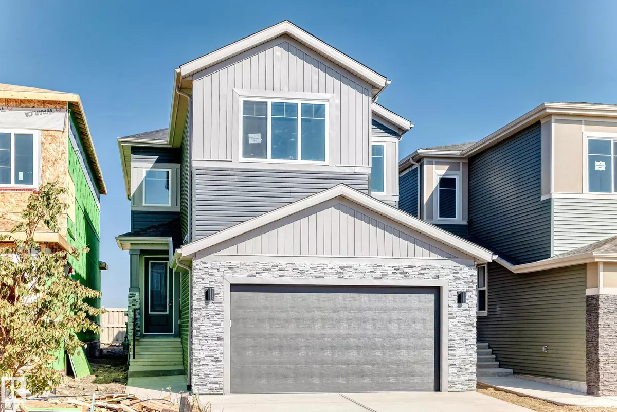 St. Albert, AB T8N 8A1,4 Edgefield WY