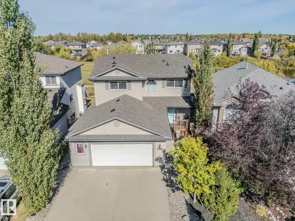 30 FOXBORO RU, Sherwood Park, AB T8A 6M7