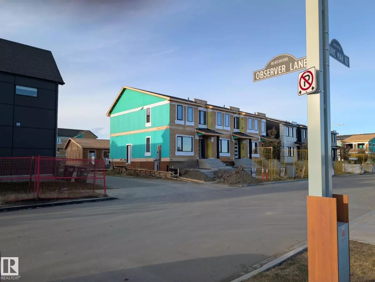 Edmonton, AB T5G 2S5,5113 PILOT LN NW