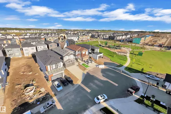 Edmonton, AB T6X 3E1,121 29a ST SW