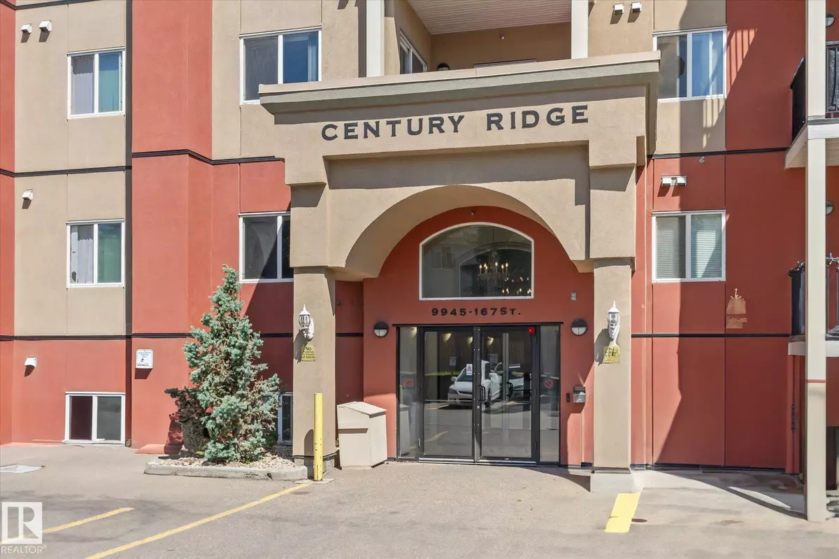 Edmonton, AB T5P 0K5,#112 9945 167 ST NW