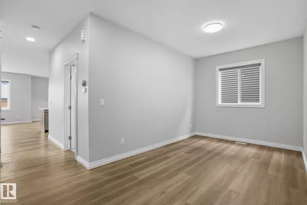 St. Albert, AB T8N 7Y8,73 Redspur Drive