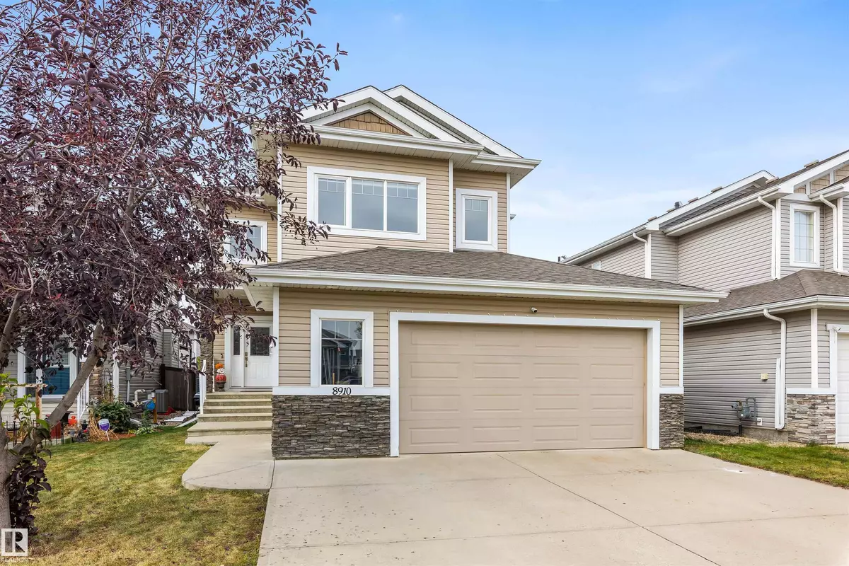 Morinville, AB T8R 2N7,8910 97 AV