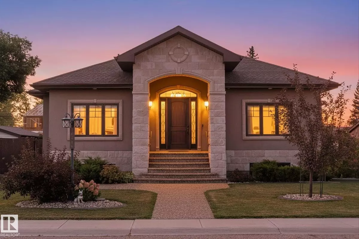 Edmonton, AB T5P 2Y6,10516 158 ST NW