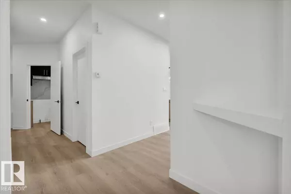 Beaumont, AB T4X 3B5,3904 41 AV