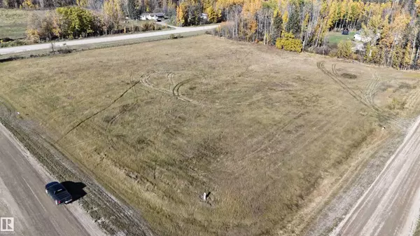 Rural Brazeau County, AB T7A 1T1,102 49505 RR 80