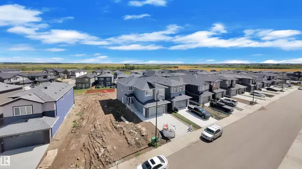 Sherwood Park, AB T8H 2Z5,49 CERBAT CR