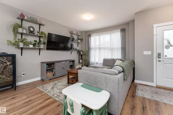 Spruce Grove, AB T7X 0A7,32 GREENBURY CL