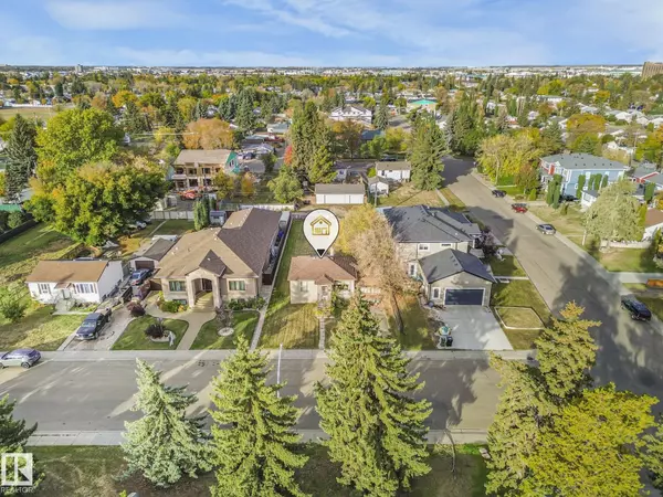 Edmonton, AB T5P 2Y6,10522 158 ST NW