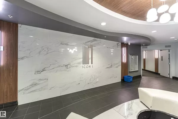 Edmonton, AB T5J 0B5,#1804 10136 104 ST NW