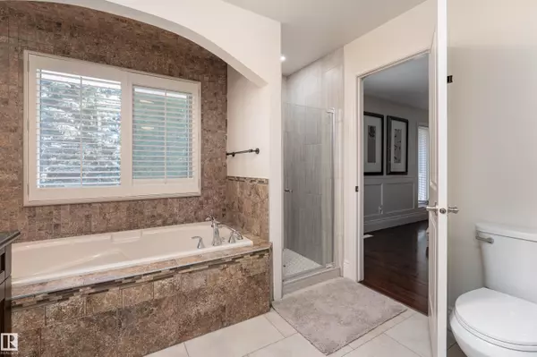 St. Albert, AB T8N 5J7,1 IRONGATE PL