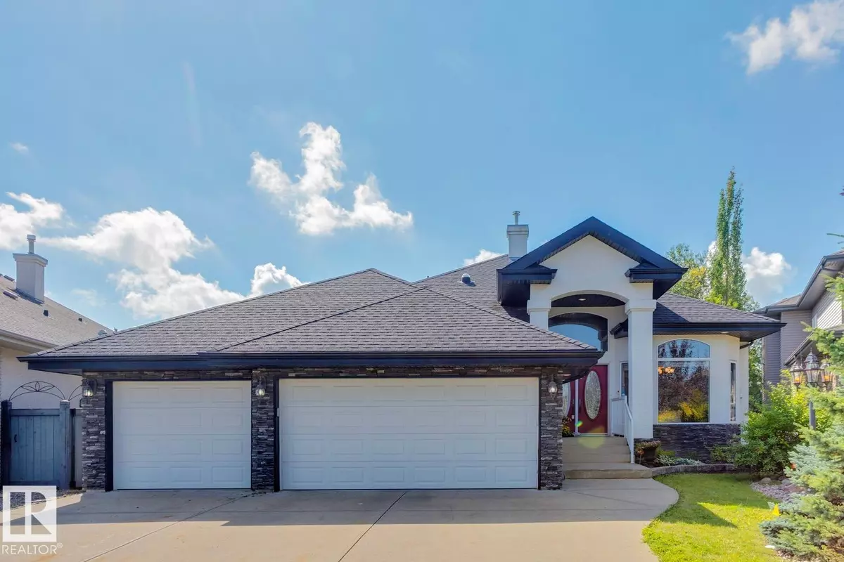 Edmonton, AB T6W 1P7,1832 BOWMAN PT SW