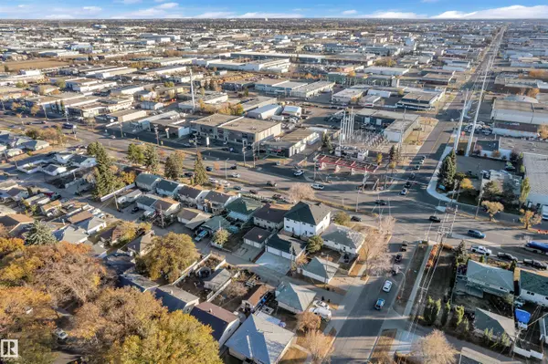 Edmonton, AB T6E 0G5,9652 63 AVE NW