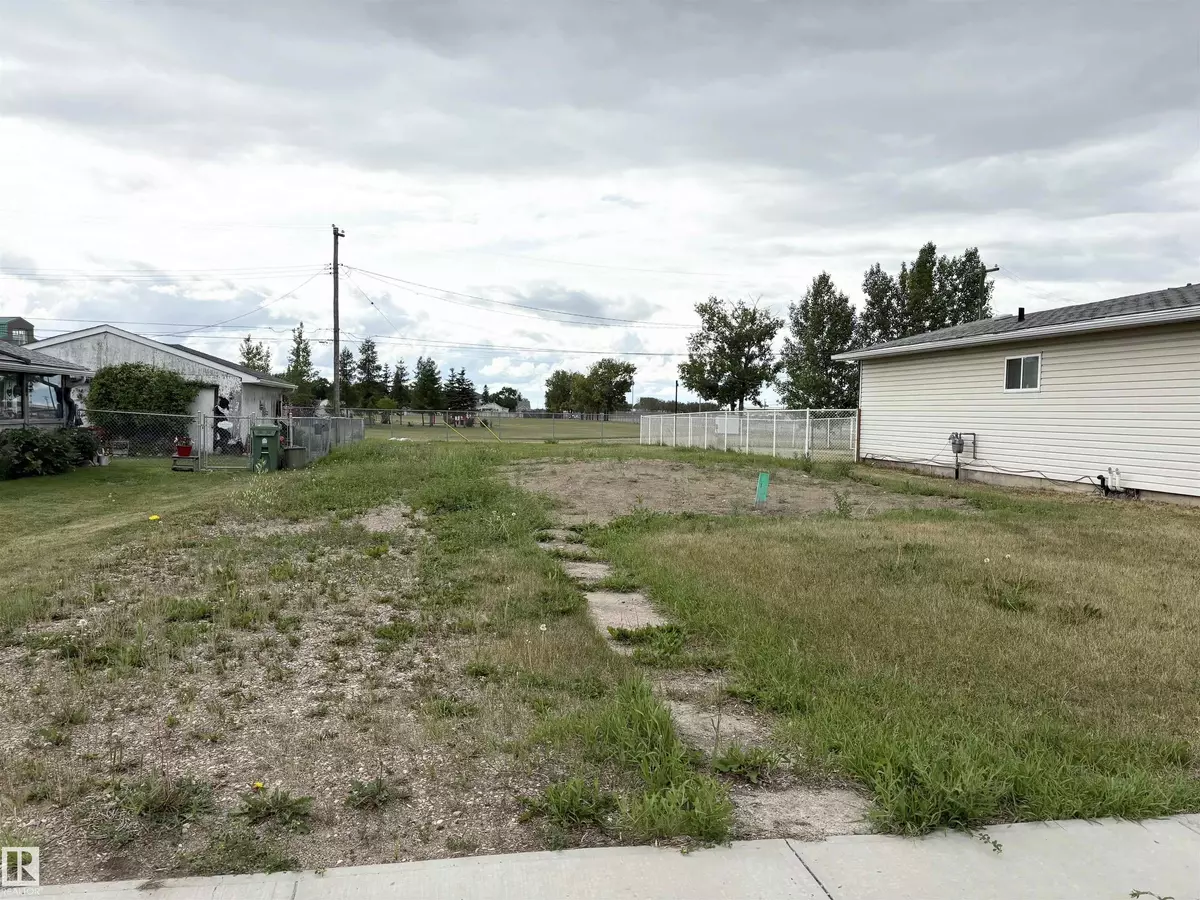 Bonnyville Town, AB T9N 1B3,5218 47 ST