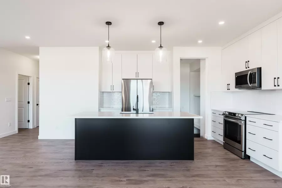 1067 Cornerstone WY, Sherwood Park, AB T6M 1R6