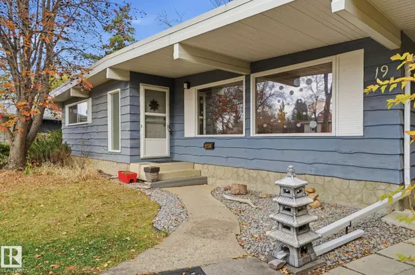 St. Albert, AB T8N 1A2,19 GREENBRIER CR