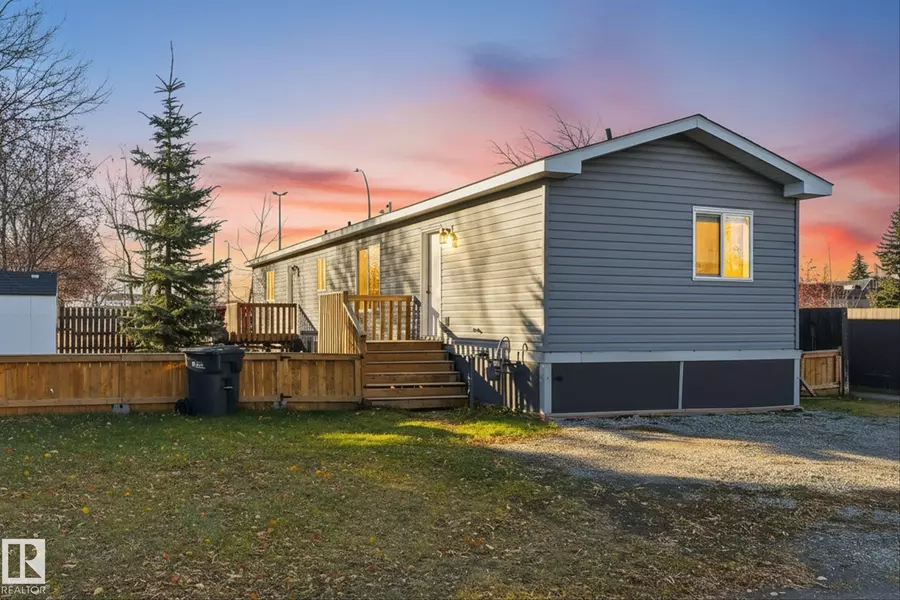 242 305 Calahoo Road, Spruce Grove, AB T7X 3L2